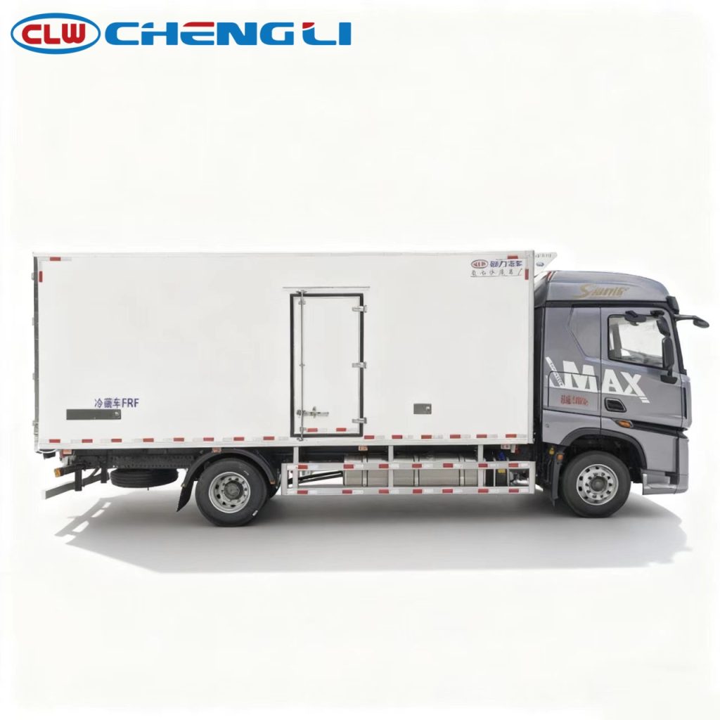 HOWO Heavy Refrigerated Truck