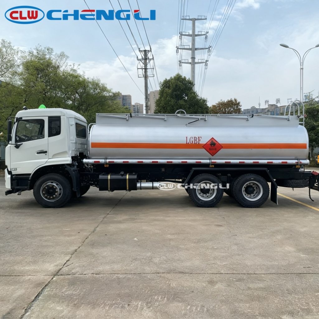 6x4 18000L fuel tank truck
