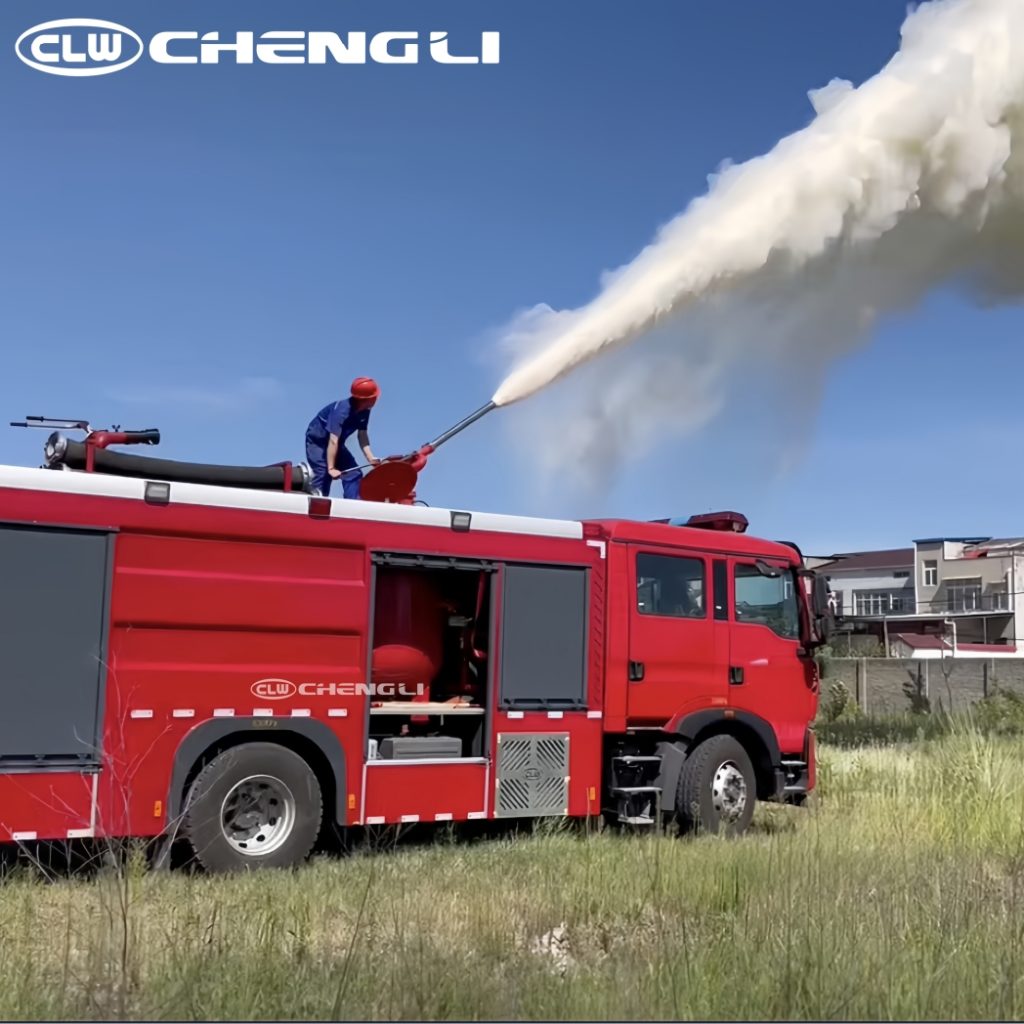 HOWO 6T Dry Powder Fire Truck