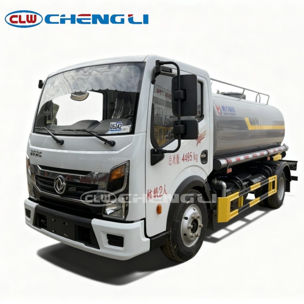 Dongfeng 5000L Water Sprinkler Truck