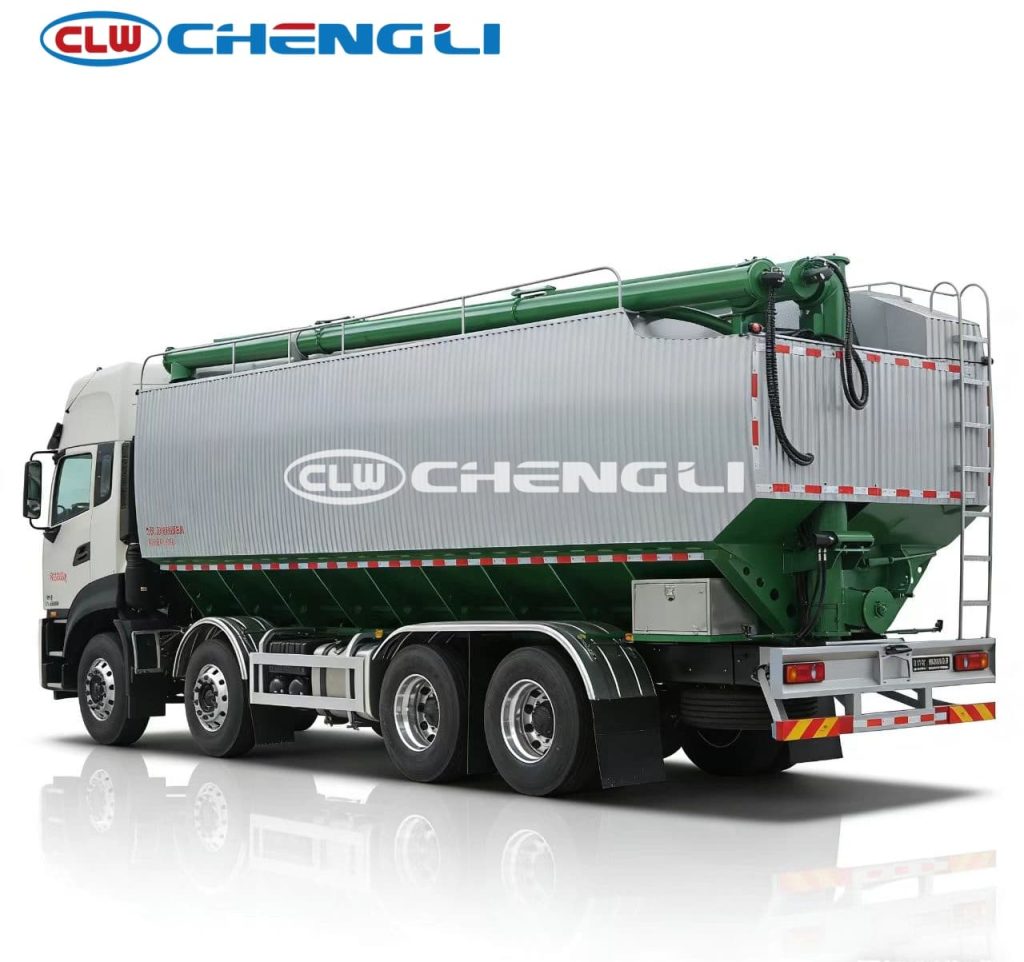 8x4 Dongfeng Bulk Feed Truck