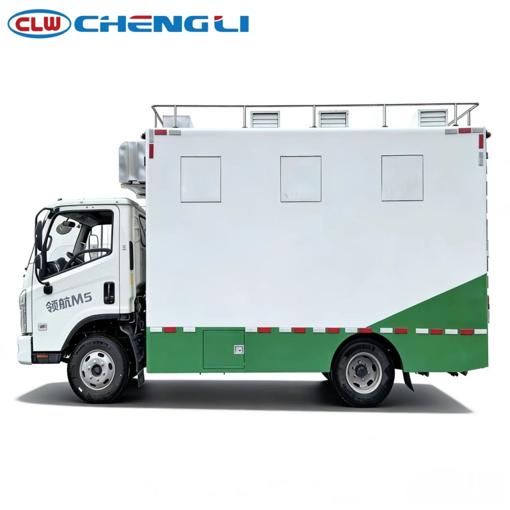 Medium FOTON Food Truck