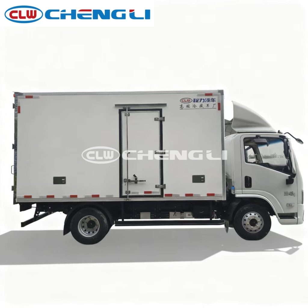 4x2 SHACMAN Electric Refrigerated Truck