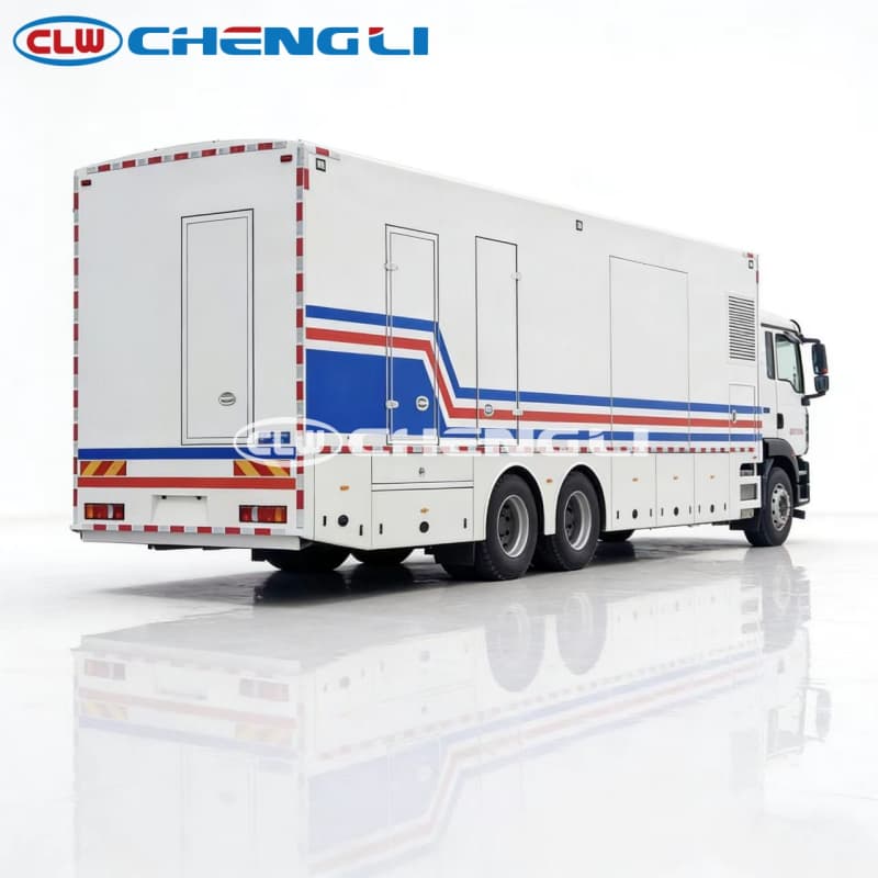 6x2 SITRAK Medical Truck