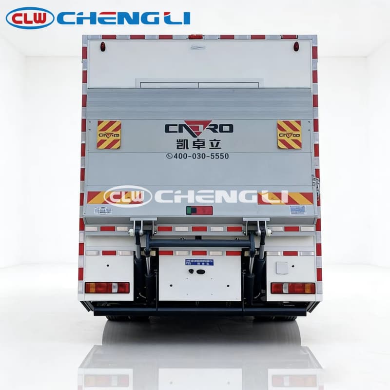 6x2 SITRAK Medical Truck