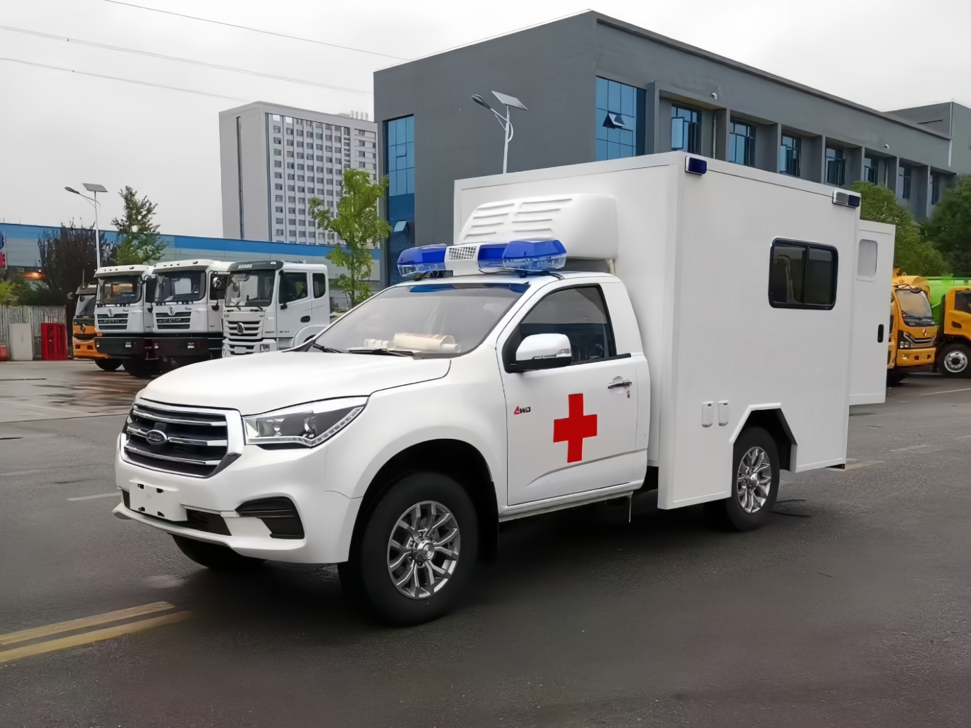 ISUZU 4x4 ambulance