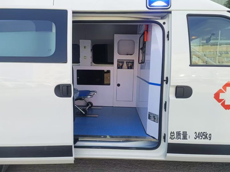 Emergency Ambulance vs Patient Transport Ambulance